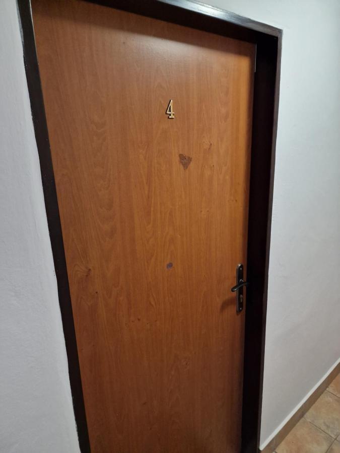 索尔纳亚斯基纳膳食公寓酒店 Turčianske Teplice 外观 照片
